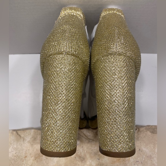 Sz 9 M Delicious Shiner Gold Shimmer Strappy Open Toe Sandal Block High Heels - Picture 6 of 15